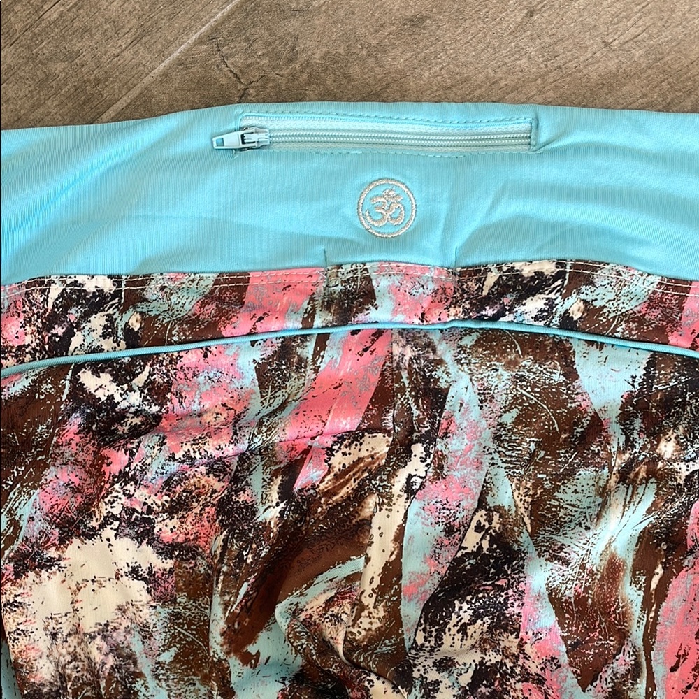 Colorful Patterned Leggings - Picture 2 of 2